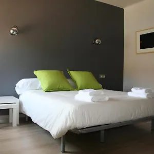 Guest house Totsompops, Colera