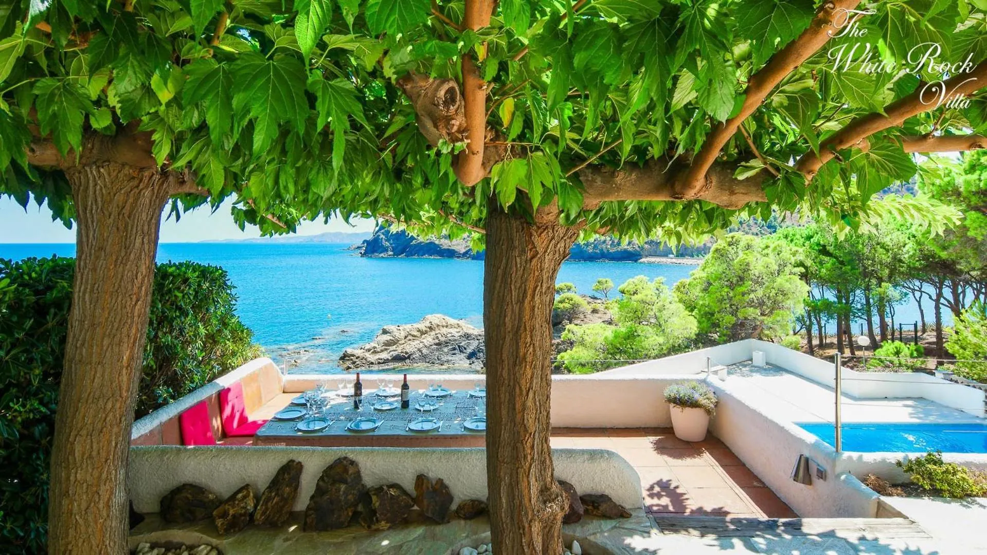 White Rock Villa With Breathtaking Views And Pool Colera Spain